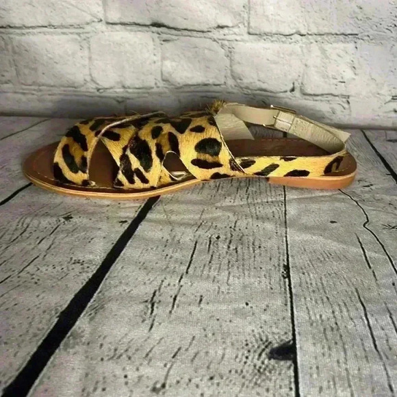 Naughty Monkey Sandal Leopard Textured Print Slingback Adjustable Buckle‎ Size 8 - Picture 2 of 5